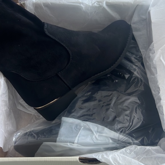 NWT over the knee boots! - Picture 6 of 7